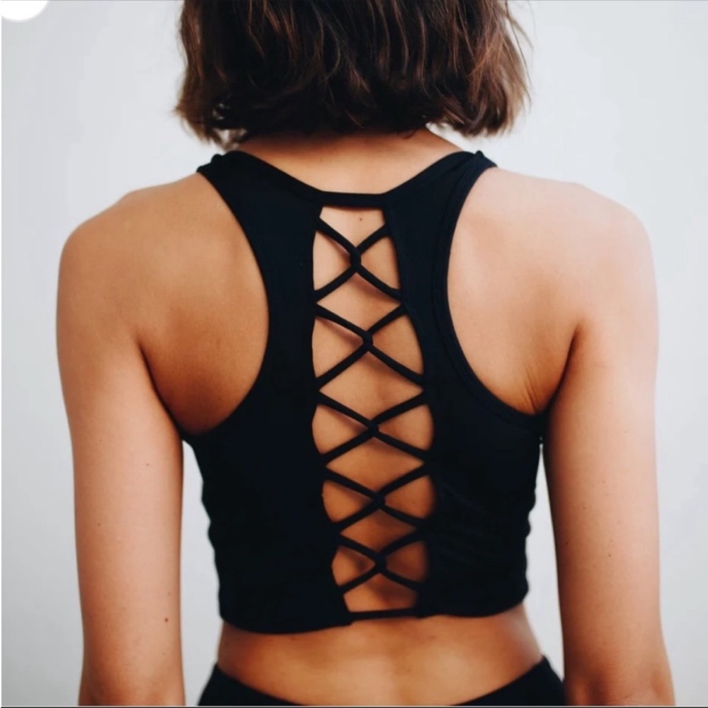🌸 Senita athletics 🌸 lace up crop